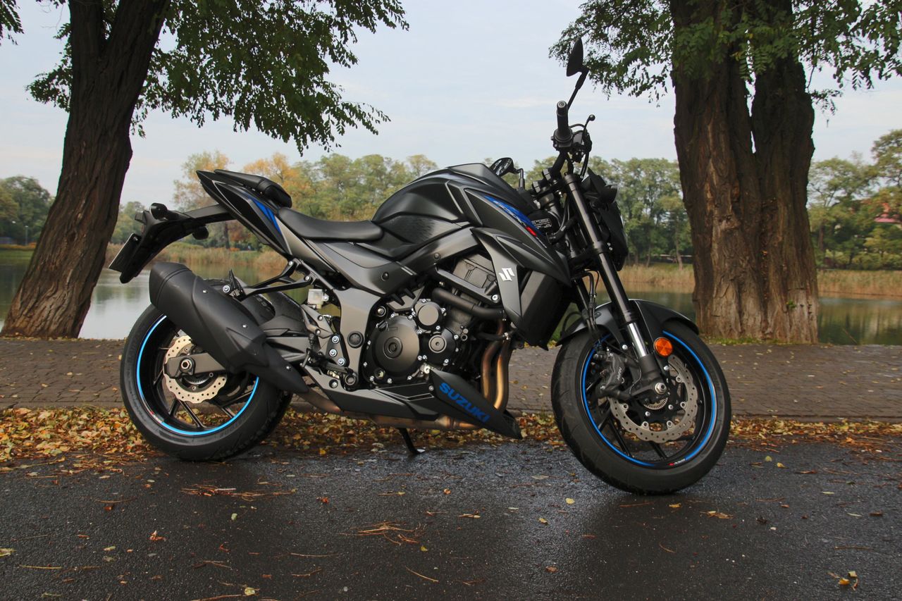 Suzuki GSX-S750, czyli przepis, jak utrzymać popularność
