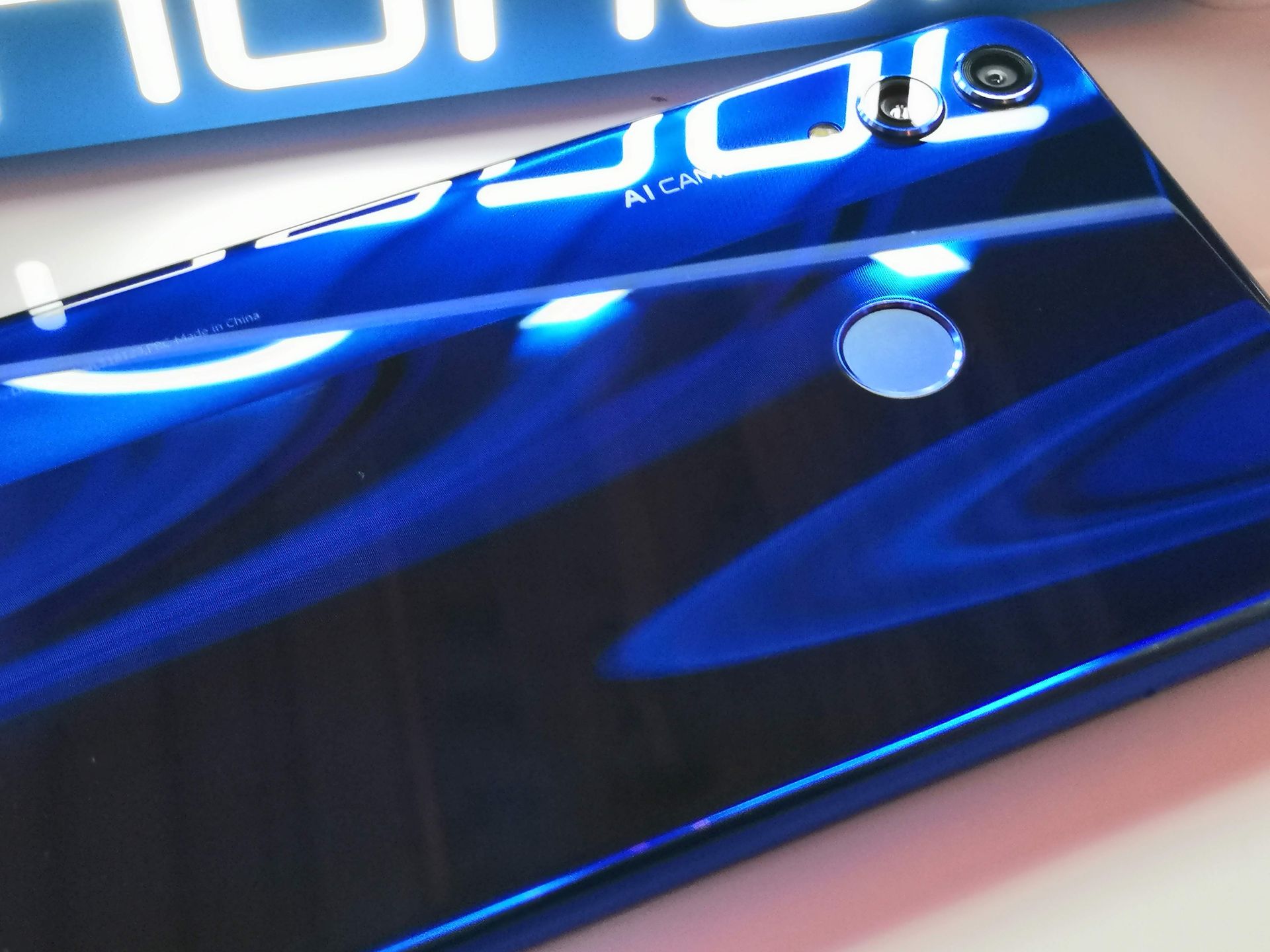 Honor 8X – świetny smartfon, stworzony do Instagrama i Netflixa (niekoniecznie do grania) 43