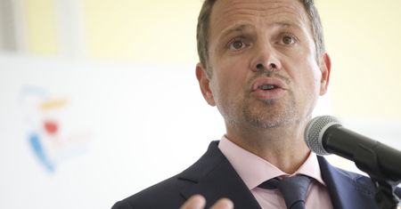 "Czajka". Poseł chce zawiesić Rafała Trzaskowskiego. Komentarze prawników