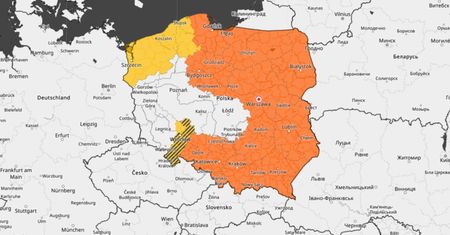 Alerty pogodowe dla całej Polski. IMGW ostrzega przed upałami i burzami