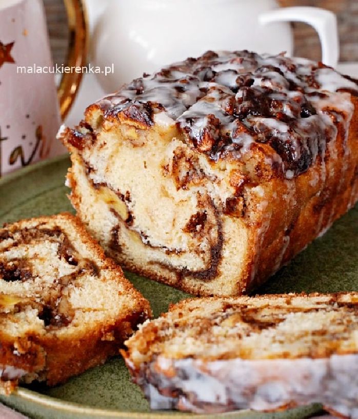 Proste ciasto z jabłkami. Każdy się skusi