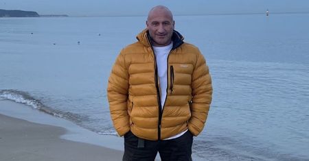 Najman atakuje znanego dziennikarza. "Może sobie prowadzić programy w takim właśnie stanie"