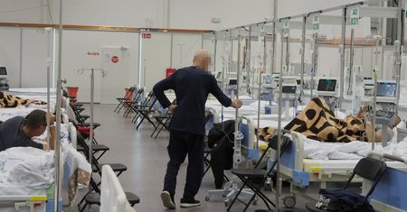 Wkrótce w Polsce nowy lek dla zakażonych koronawirusem. Stosują go już Dania i Wielka Brytania
