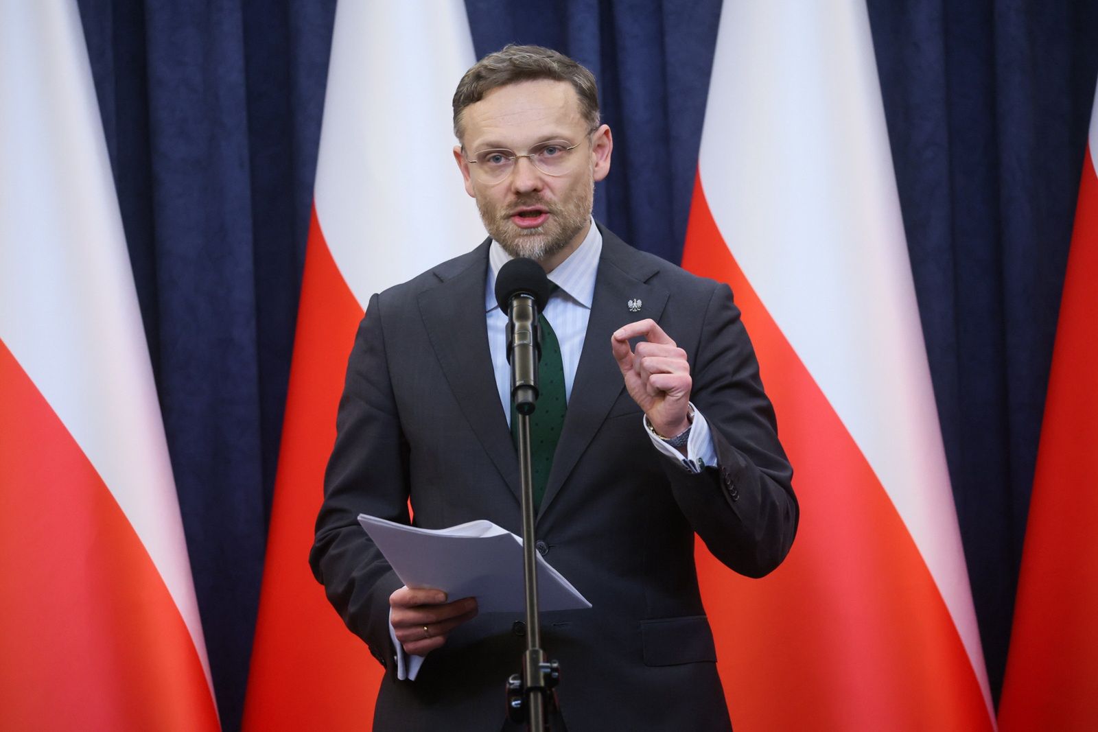 wiadomości,aktualności,WP Wiadomości Zaskoczenie na komisji. Projekt prezydenta wygrał jednym głosem