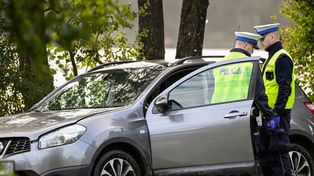 Tragedia na Ursynowie. 20-latek wypadł z 13. piętra bloku