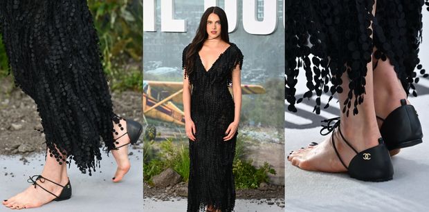 Margaret Qualley walczy o uwagę w cudacznych ciżemkach Chanel za 8 tysięcy złotych. Fajne? (ZDJĘCIA)