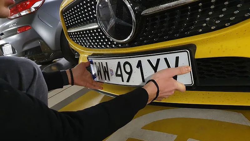 Tablice rejestracyjne. Czemu są właściwie potrzebne?