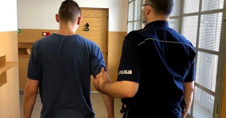 Przyszedł do księdza na plebanię. Zachowywał się jakby wstąpił w niego szatan