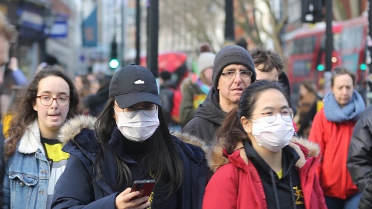 Druga fala koronawirusa ma uderzyć przede wszystkim w młodych ludzi