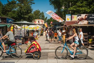 Wakacje za granicą tańsze niż w Polsce. "Państwo nie powinno ingerować w poziom cen"