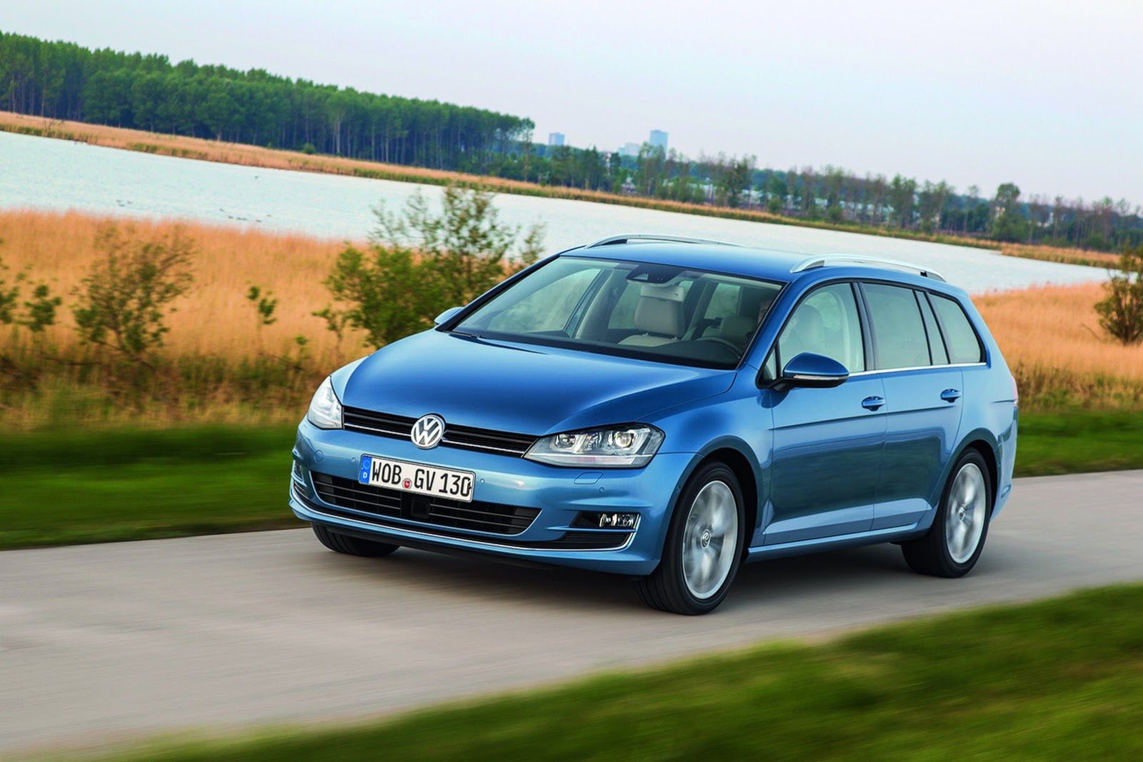VW-Golf-Variant-1[2]