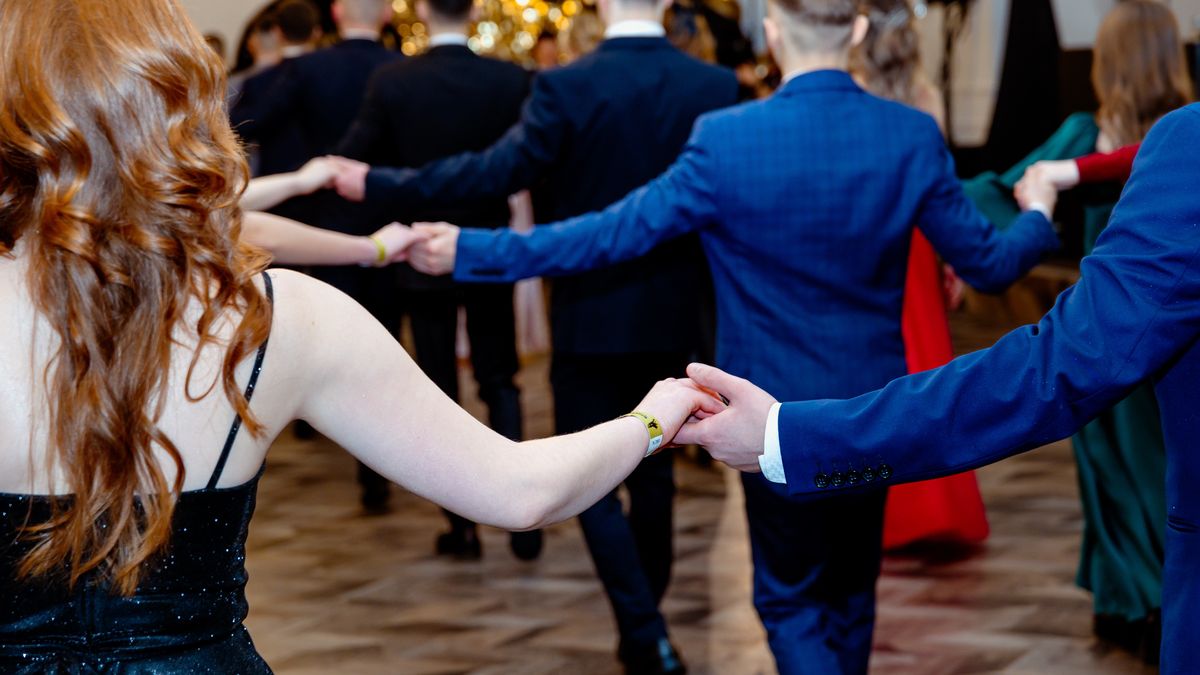 Obostrzenia wobec rodziców maturzystów przed studniówkami