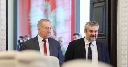 Rekonstrukcja rządu. Kto nowym ministrem rolnictwa? Ardanowski odchodzi, Kowalczyk stracił szansę