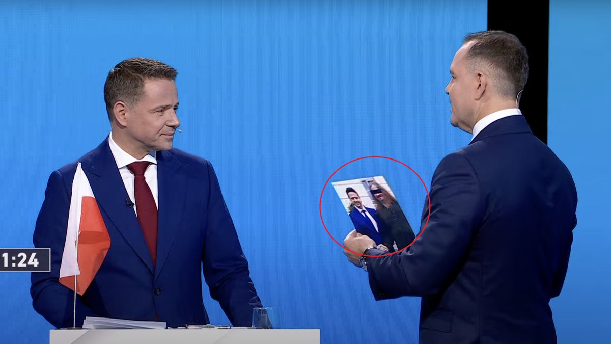 Nawrocki wręczy fotografię Trzaskowskiemu