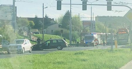 LUBLIN: Zderzenie aut na skrzyżowaniu Zana z Nadbystrzycką. Uwaga na korki