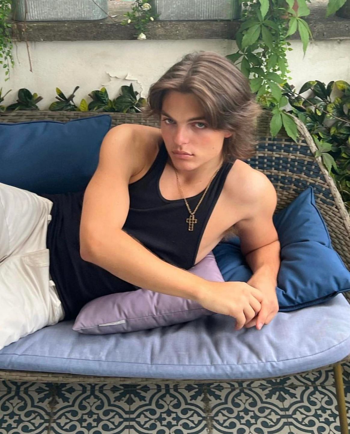 Damian Hurley