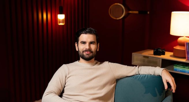 Wirtualna Polska rozwija się na YouTube. Ruszył kanał „Balans” z Kubą Jankowskim