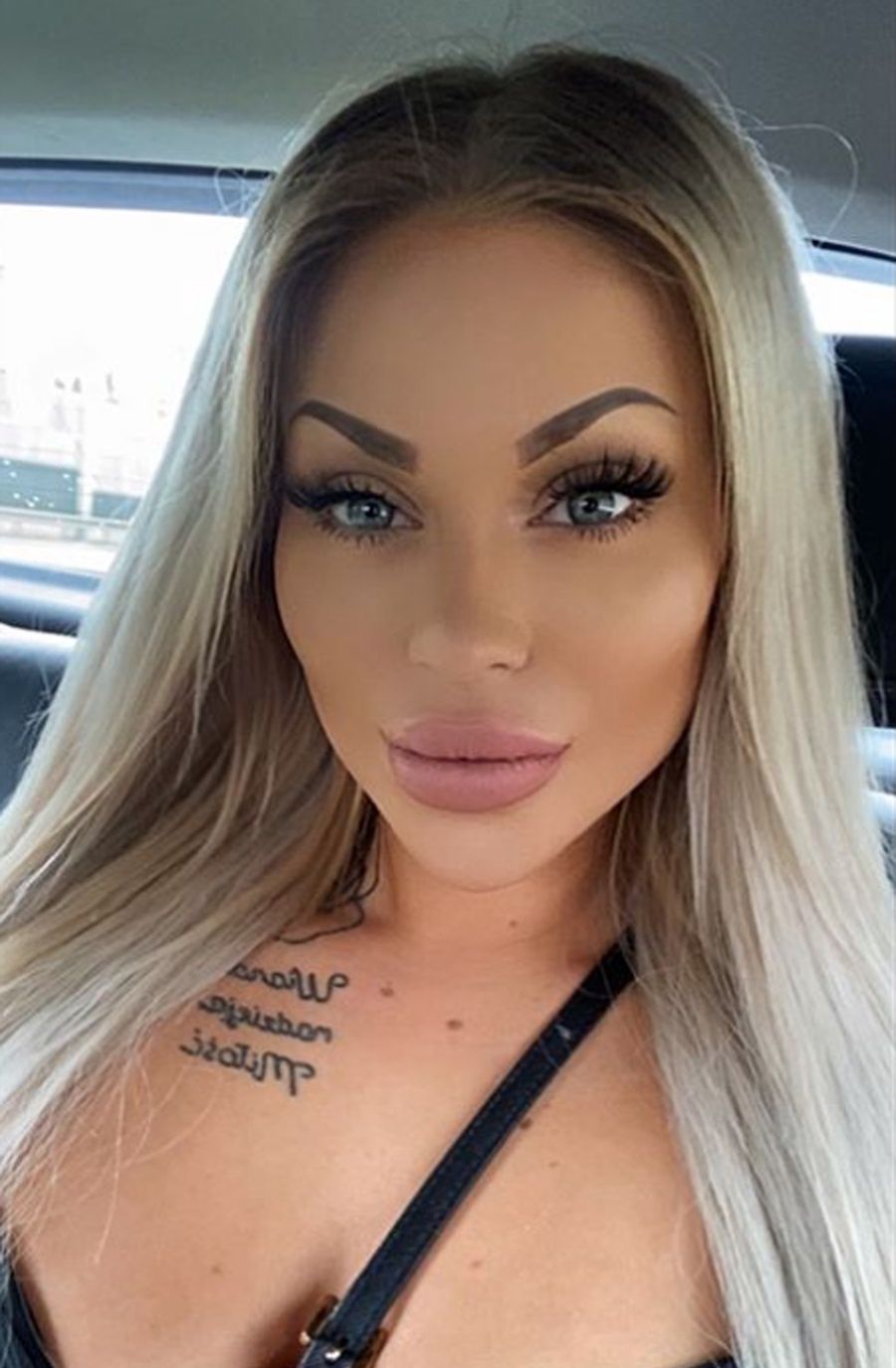 Ewel0na z Warsaw Shore