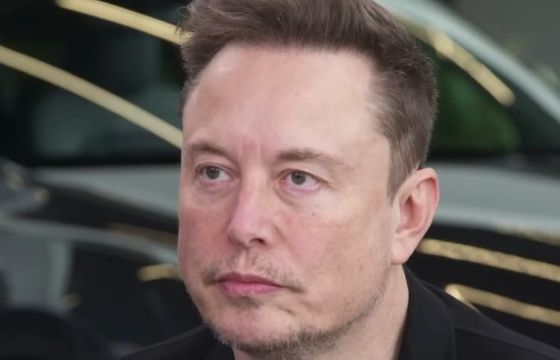 Elon Musk za zamknięciem Radia Wolna Europa