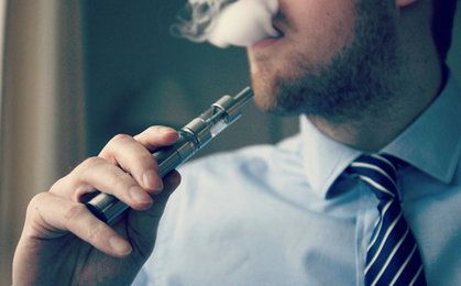 Koniec z paleniem e-papierosów w miejscach publicznych