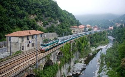 Szef włoskiej spółki kolejowej aresztowany. Zarzut: wziął 59 tys. euro łapówki