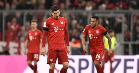 Robert Lewandowski nie zagra z reprezentacją Anglii? Decyzja w rękach Angeli Merkel.