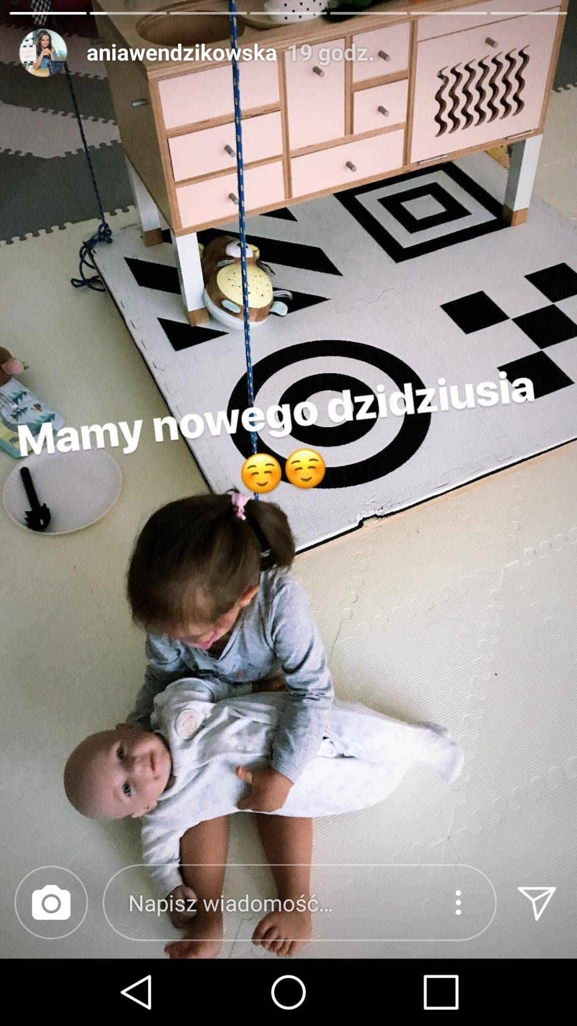 Anna Wendzikowaska ma w domu dzidziusia