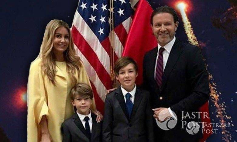 Małgorzata Rozenek z rodzina w Ambasadzie Amerykańskiej w Warszawie swietuja Dzień Niepodległości