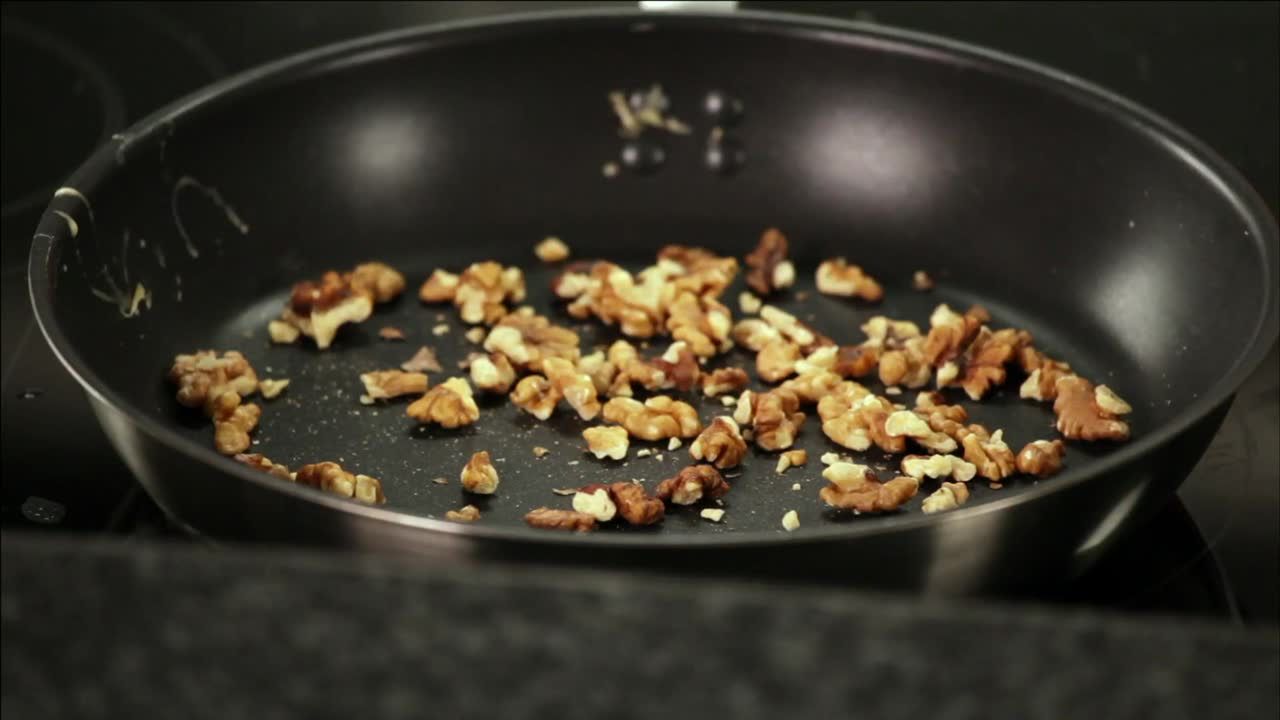 Cudowne właściwości orzechów, czyli dlaczego warto je chrupać.