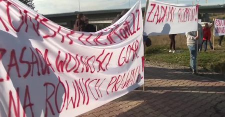 Sprzedawcy węgla protestowali na zakopiance. “Nie mamy możliwości zakupu towaru”