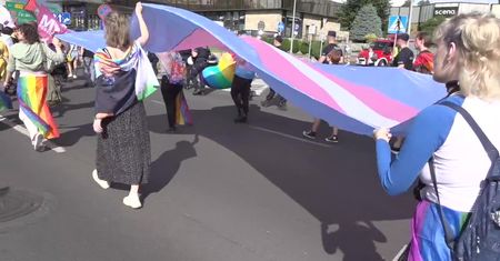 W Pile pod patronatem ratusza odbyła się parada równości osób LGBTQ+