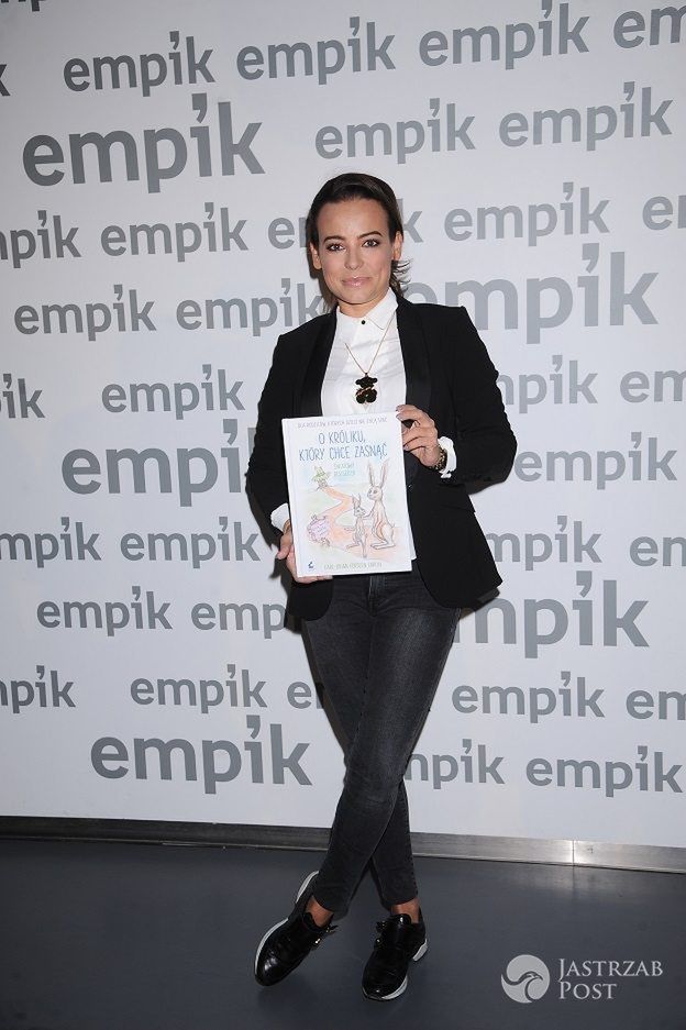 Anna Mucha - spotkanie promujące książkę ,,O króliku, który chce zasnąć", Empik 2015