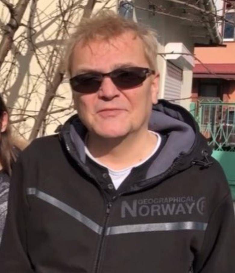 Robert Gawliński krótkowłosym blondynem