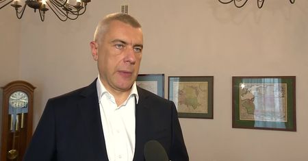 “50 tys. dla księdza Sawicza zakwalifikowano jako korupcję menadżerską”. R. Giertych o odmowie śledztwa ws. J. Kaczyńskiego