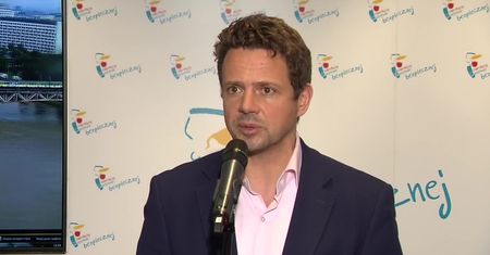R. Trzaskowski zamyka bulwary na czas fali kulminacyjnej