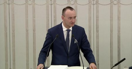 Nowo wybrany Rzecznik Praw Dziecka określił metodę in vitro jako „niegodziwą”