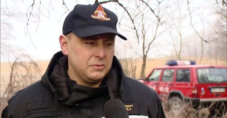 Jeździli quadem po zamarzniętym jeziorze Kisajno. Lód nie wytrzymał, nie żyje jedna osoba
