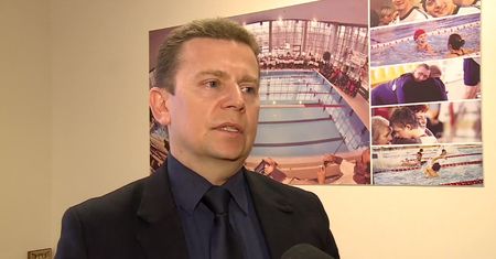 14-latek utonął na basenie w trakcie zajęć. Dwoje ratowników usłyszało zarzuty