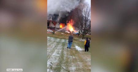 Samolot spadł na dom w Michigan. Trzy osoby nie żyją