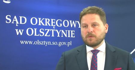 Sąd odmówił wszczęcia postępowania ws. 14-latki obwinionej przez policję o udział w demonstracji Strajku Kobi
