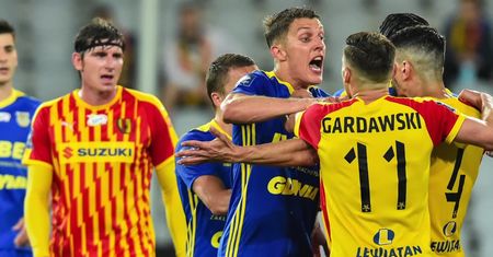 Korona Kielce spada z ekstraklasy. Remis 1:1 z Arką Gdynia to za mało
