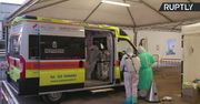 Dezynfekują karetki jedna za drugą. Nieustająca praca służb we Włoszech