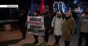 „Dziwię się młodym, że nie biorą udziału w protestach”. Demonstracje w obronie wymiaru sprawiedliwości w kilkunastu miastach