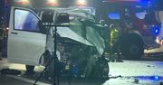 Dwie osoby zginęły po zderzeniu busa z ciężarówką w Zawierciu