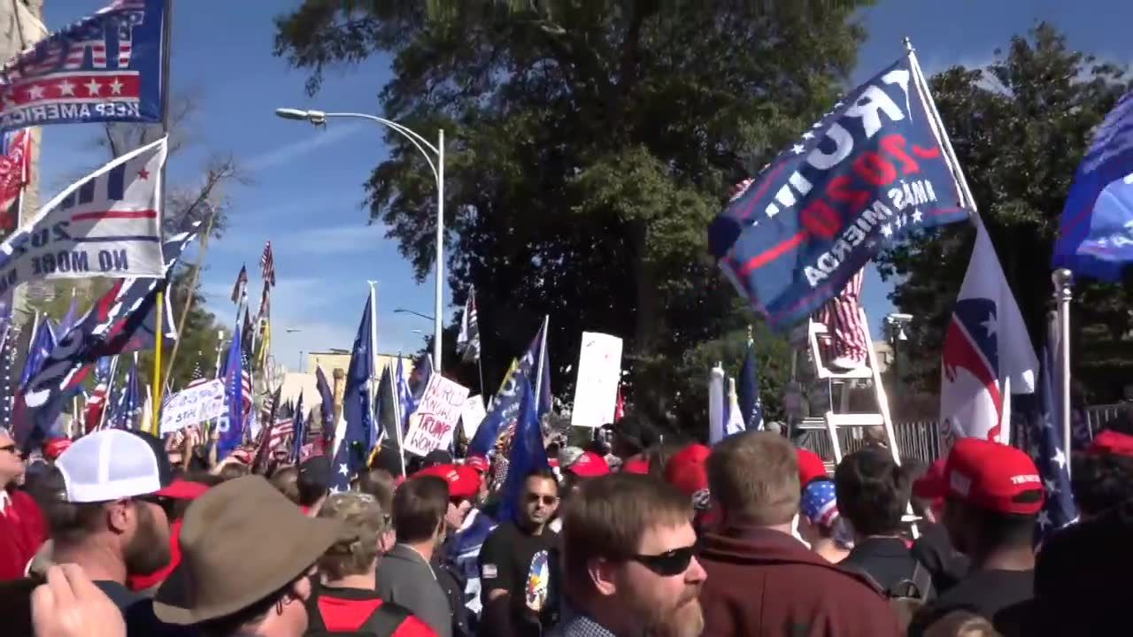 Zwolennicy Trumpa protestowali przeciw “kradzieży wyborów” w Georgii