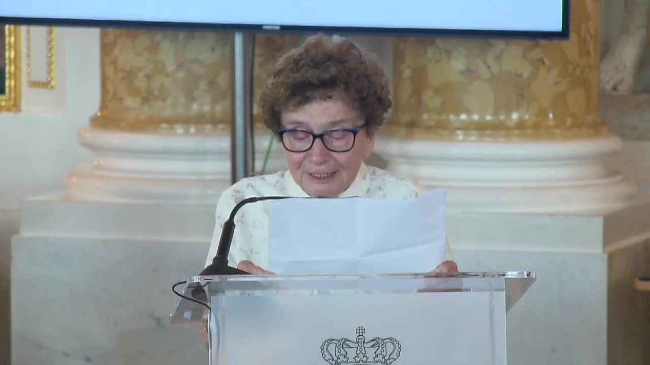 Uroczysta sesja Rady Miasta na Zamku Królewskim. Wręczono honorowe obywatelstwa m. st. Warszawy