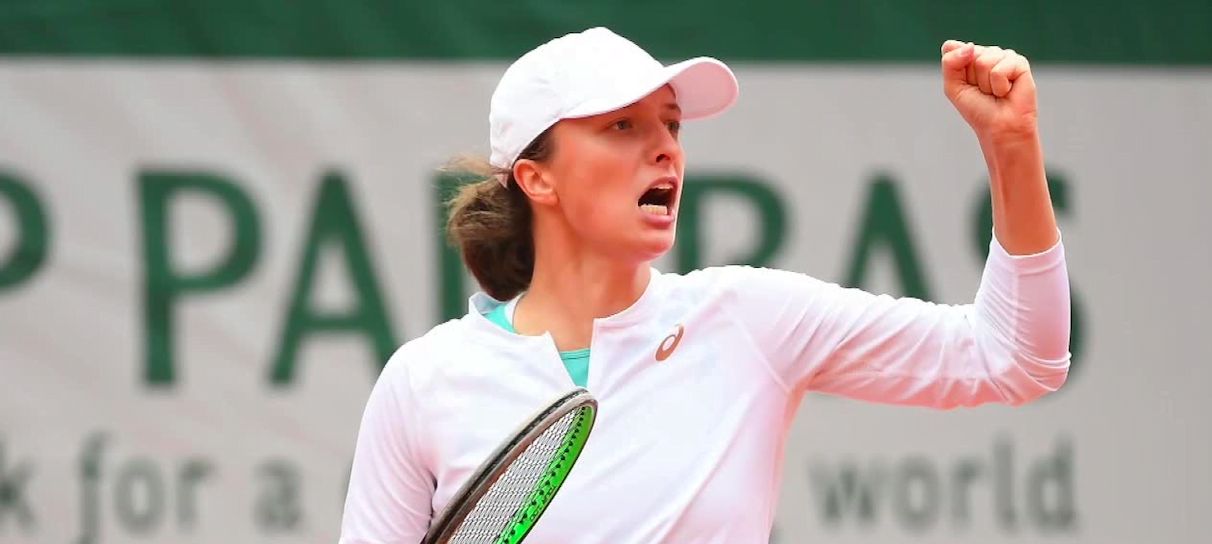 Iga Świątek wygrała z Sofią Kenin. 19-latka jest pierwszą Polką, która triumfowała w singlowym turnieju wielkoszlemowym