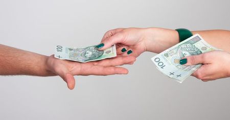 500 złotych za 200 godzin pracy