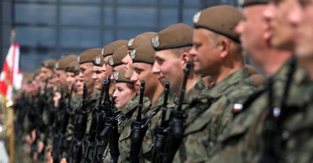 Lublin. WOT chce złożyć przysięgę. Tam, gdzie przejdzie Marsz Równości