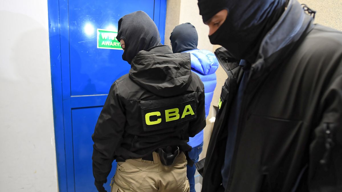 Korupcja w armii, pięciu byłych i obecnych wojskowych w rękach CBA